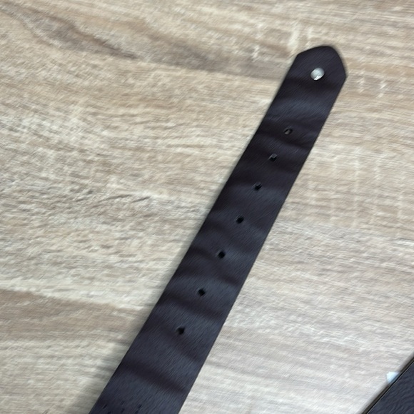 Vince Camuto Brown Vegan Leather Belt Silver Buckle Studded Perforated Design M - Picture 6 of 9